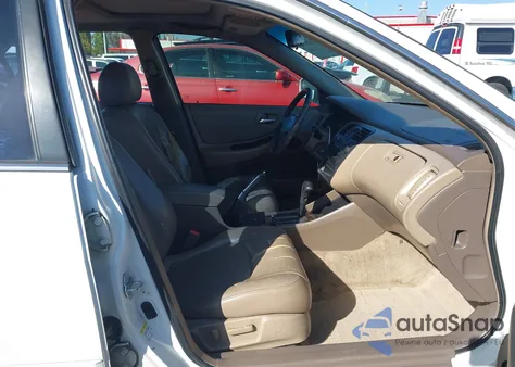 2001 Honda Accord 3.0 Ex z USA, uszkodzony, nr VIN 1HGCG16541A051158